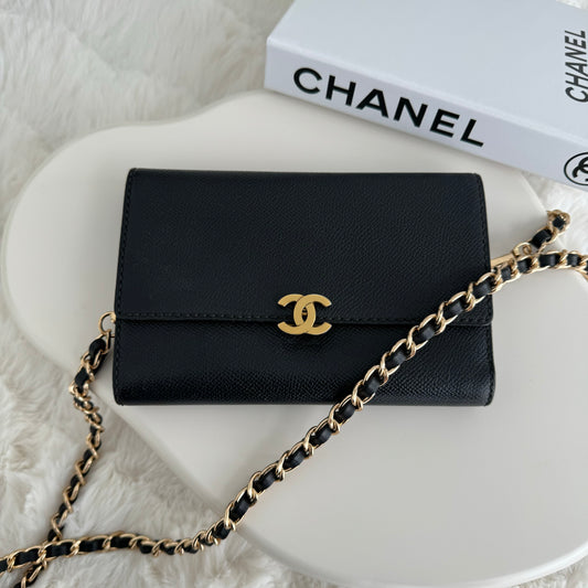 Vintage Chanel CC Wallet