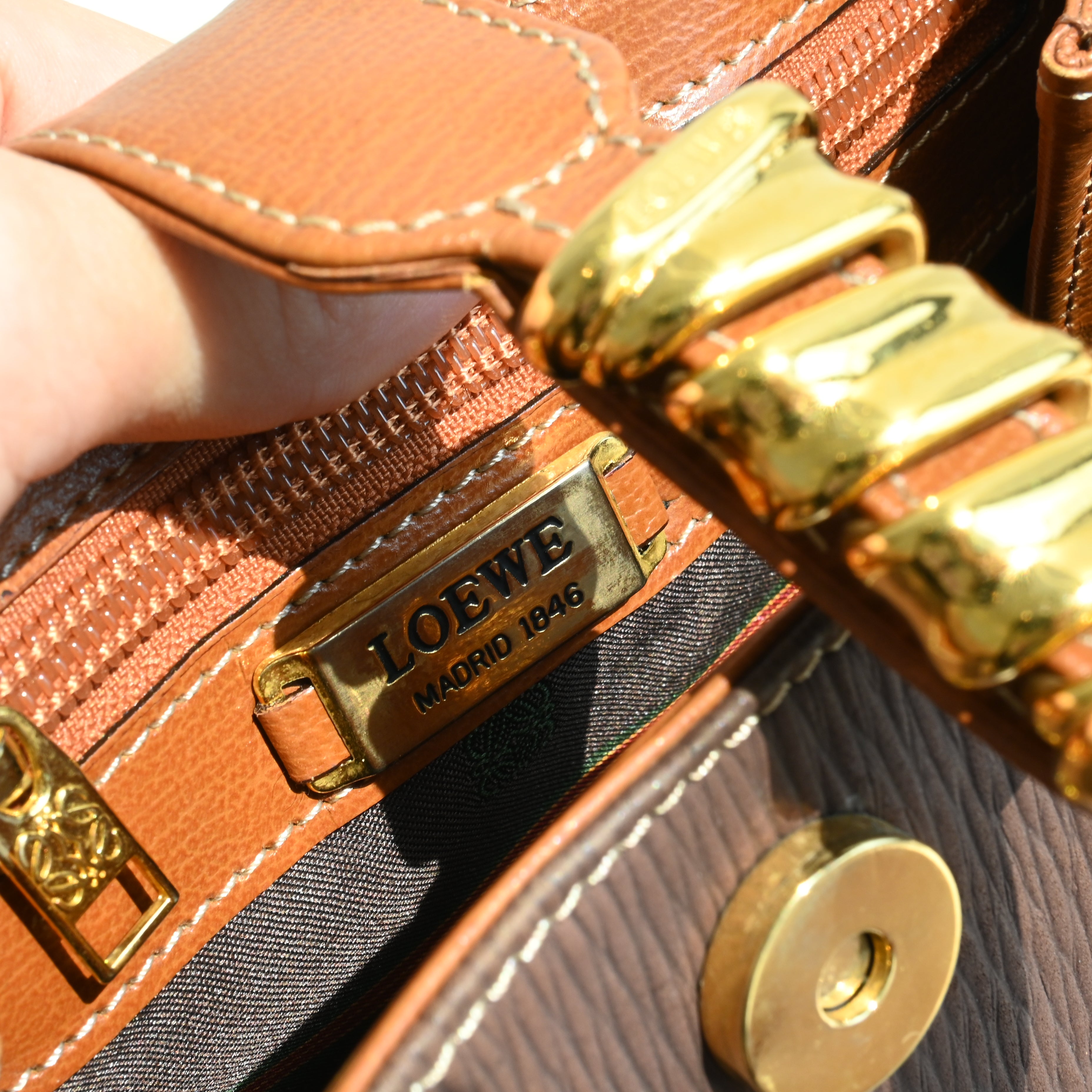 Loewe Velasquez Twist Crossbody Bag - Leluxe Vintage Sdn. Bhd.