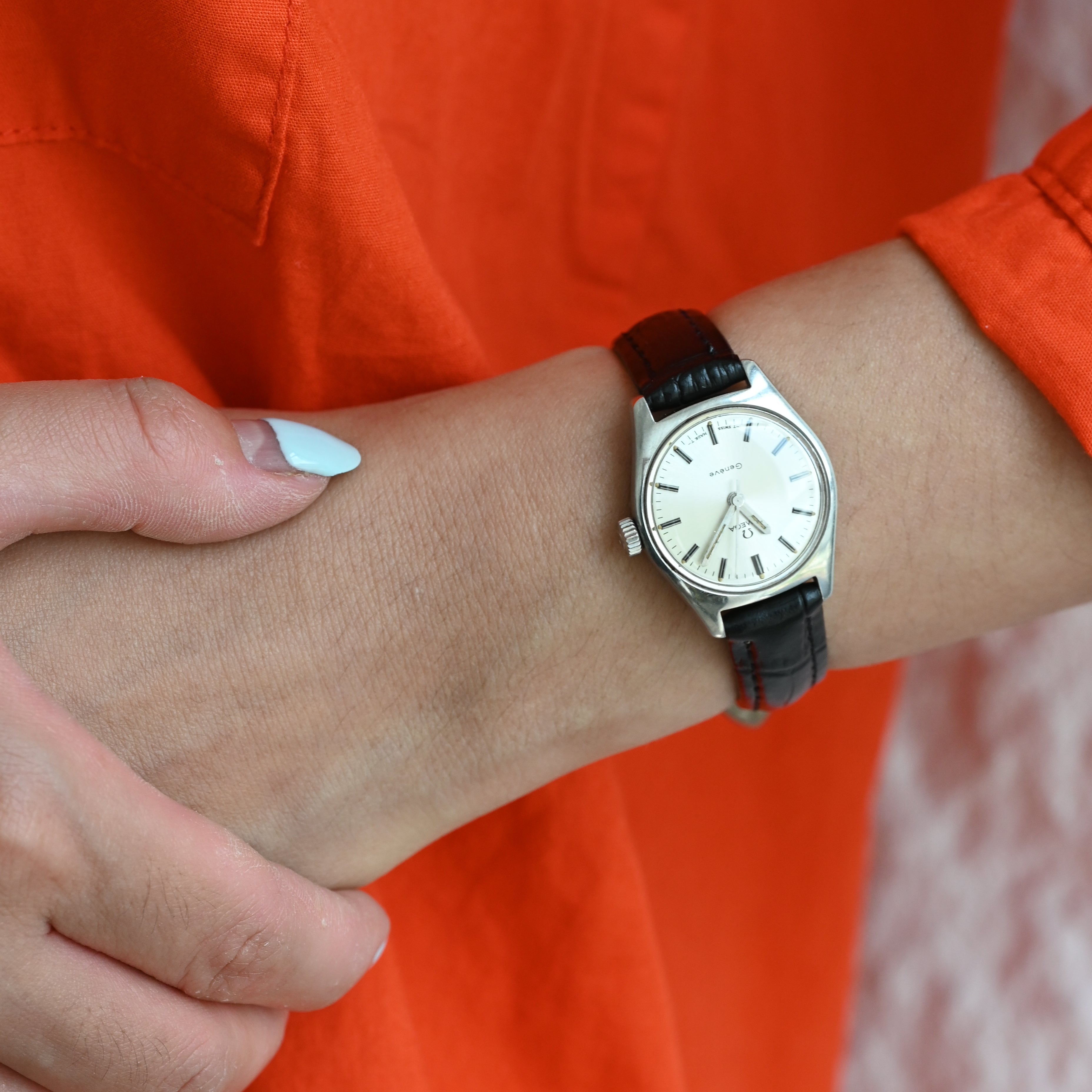 Omega Geneve Ref.135.041 Cal.601 - Leluxe Vintage Sdn. Bhd.