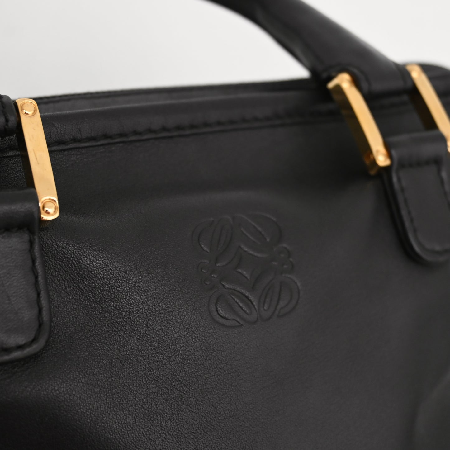 Loewe Amazona 27 Black Nappa Calfskin