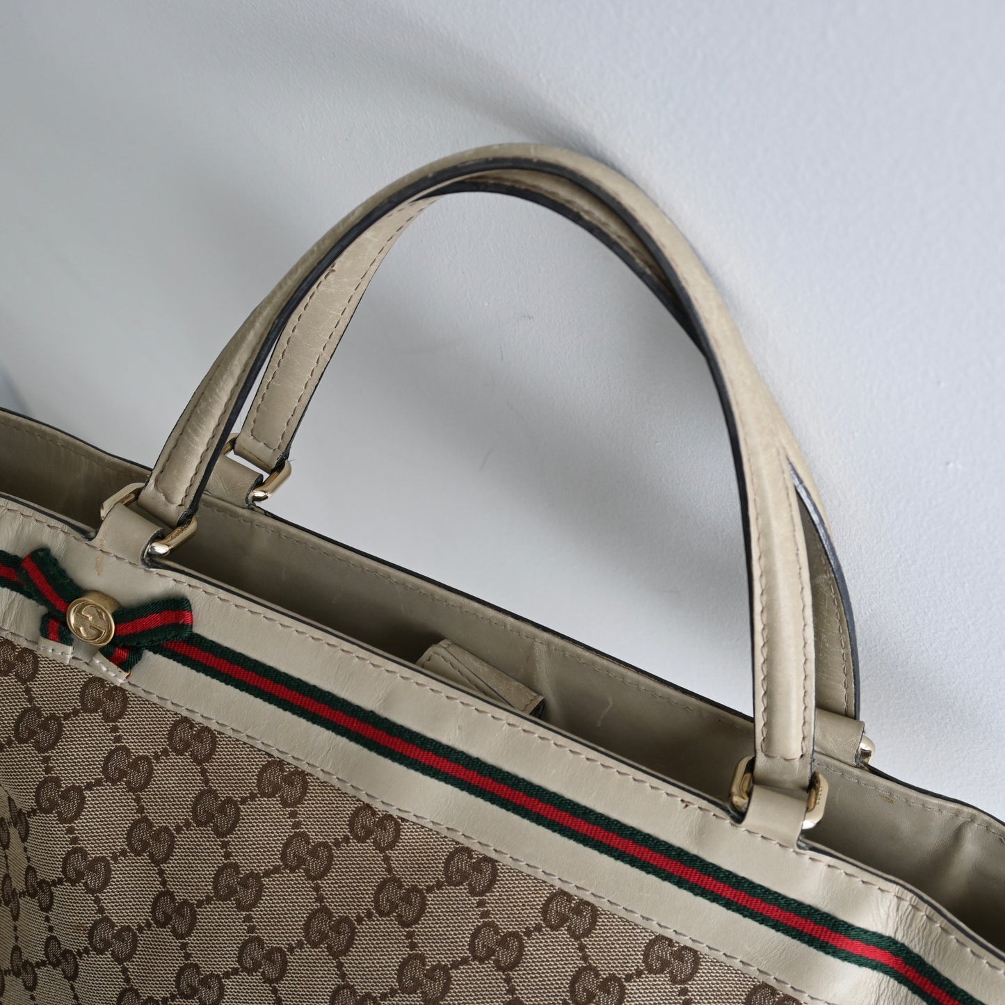 Gucci GG Sherry Line Tote