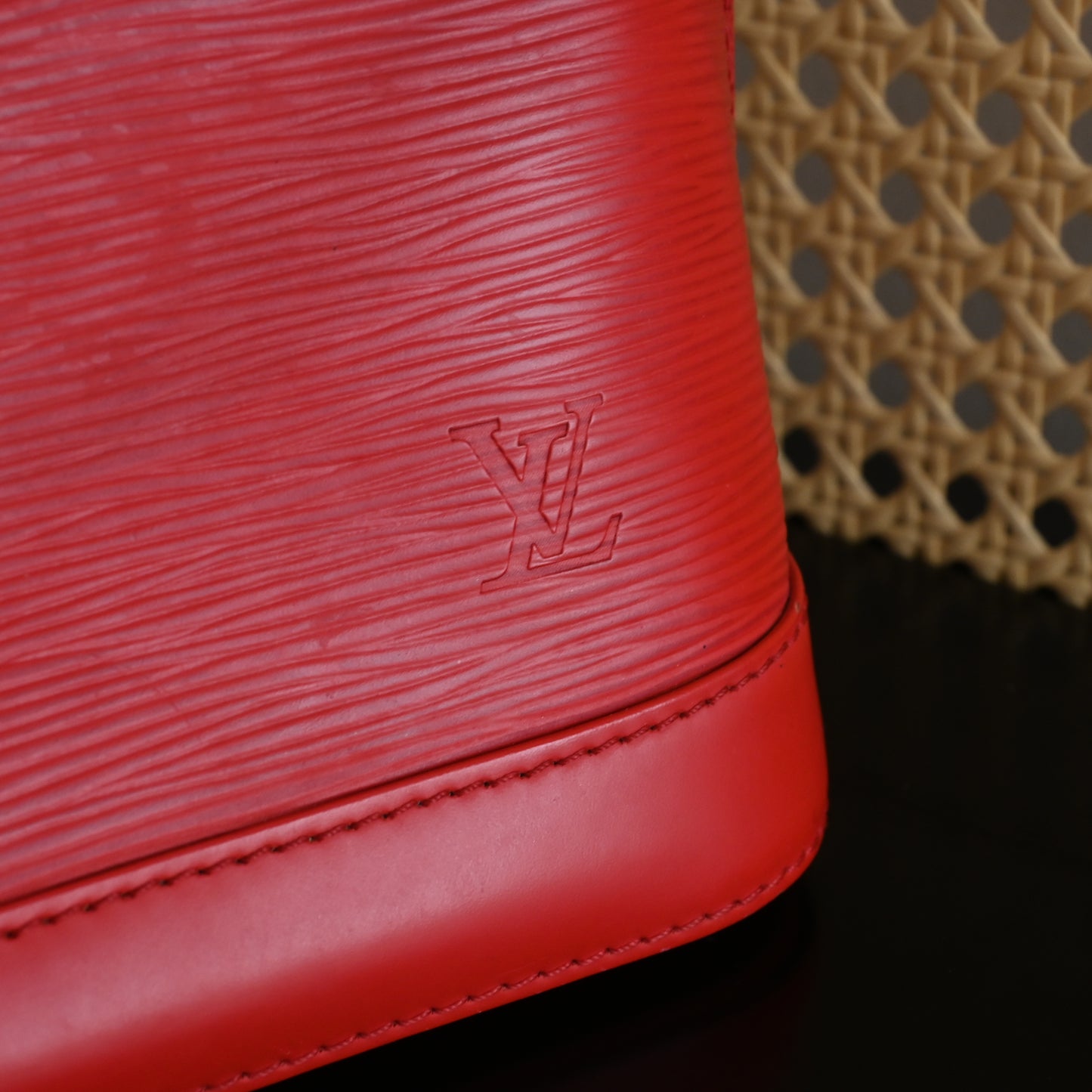 Louis Vuitton Alma BB in Epi