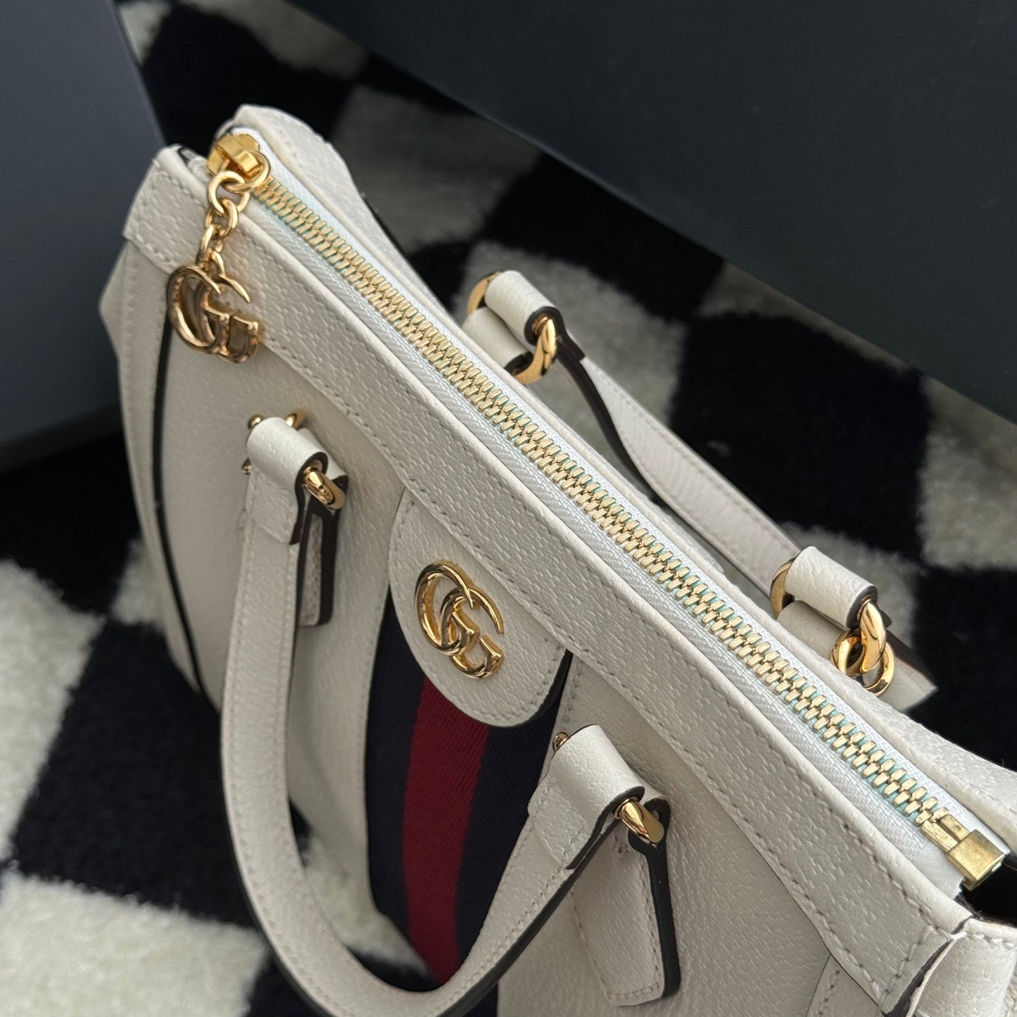 Gucci Small Ophidia Tote