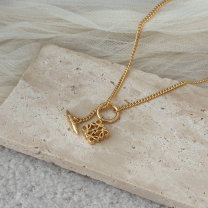 Loewe Anagram Pendant Gold