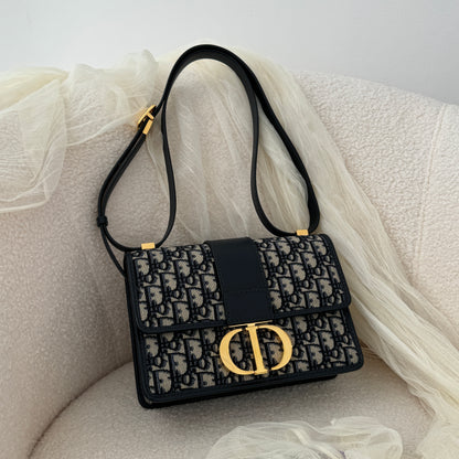 Christian Dior Montaigne 30 Oblique