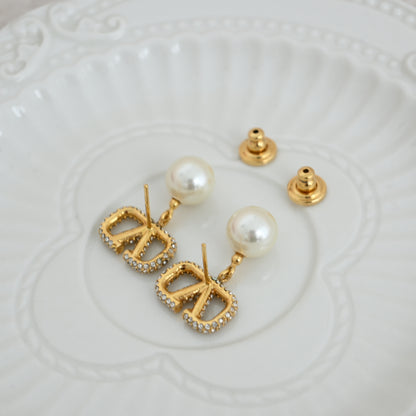 Valentino Garavani VLogo Signature Pearl Earrings