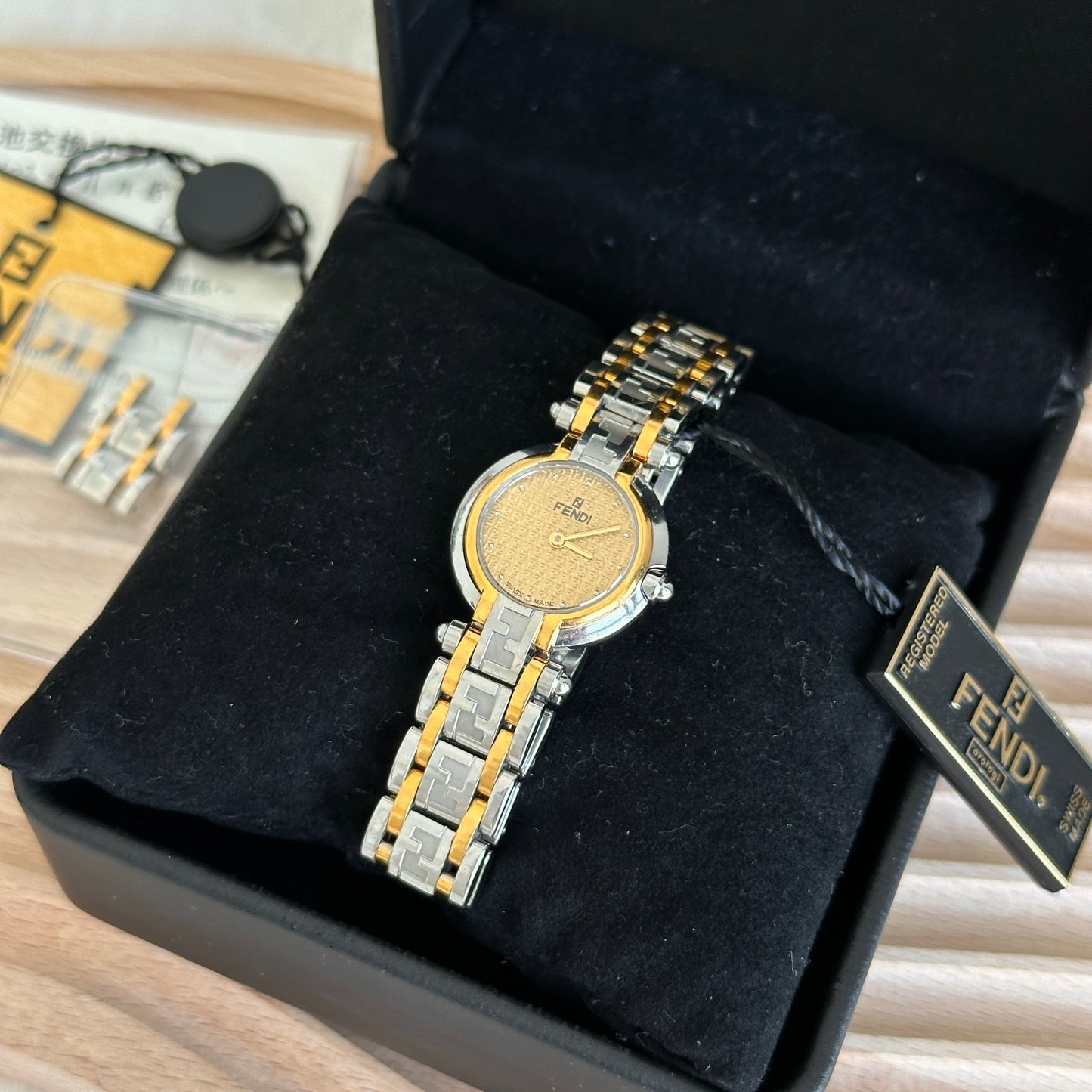 Fendi watch 760L