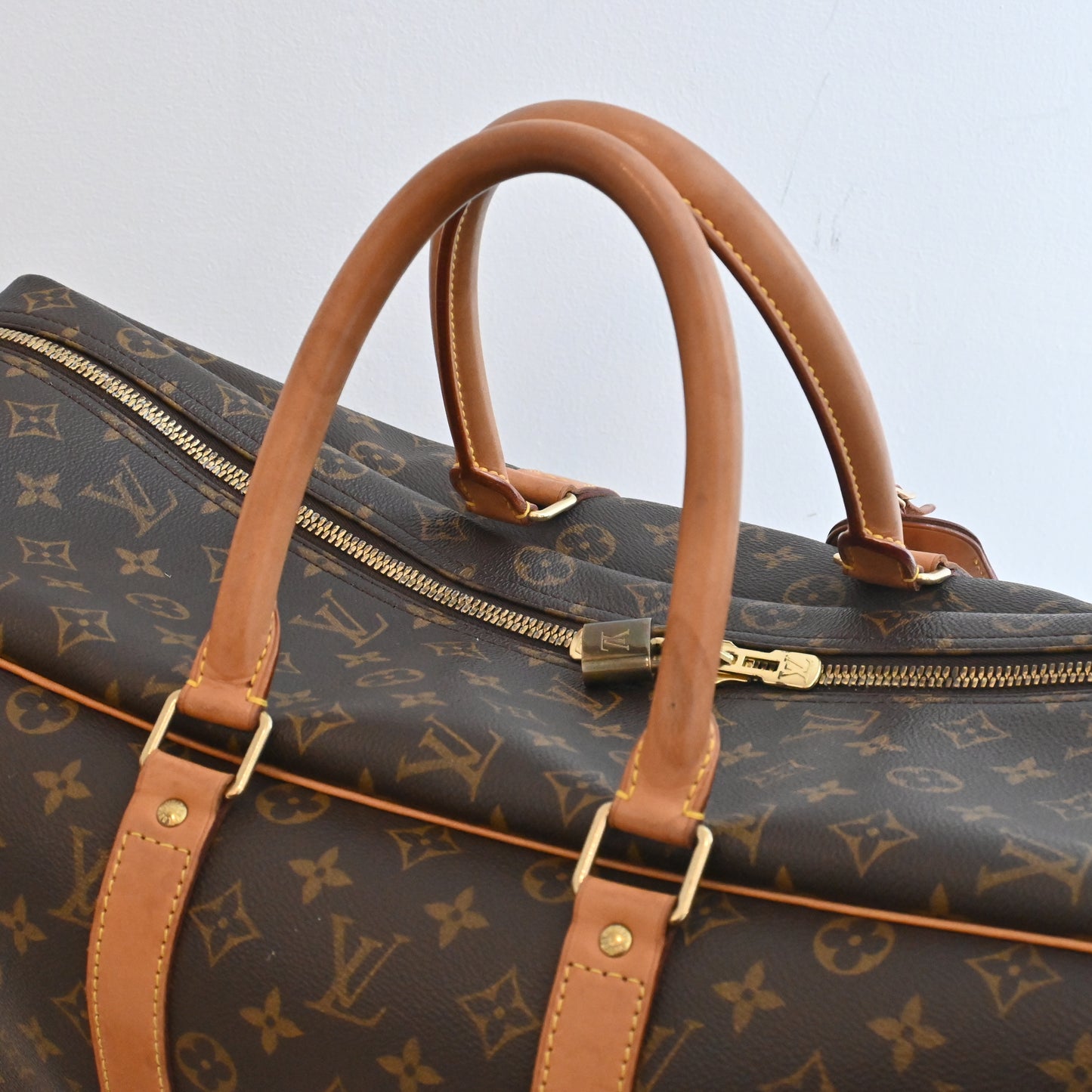 Louis Vuitton Monogram Sirius 55