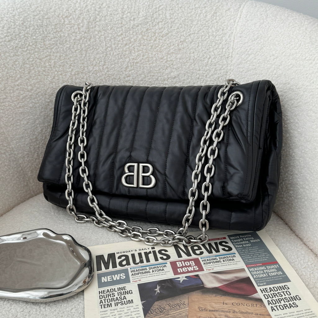 Balenciaga Monaco Chain Medium - Leluxe Vintage Sdn. Bhd.