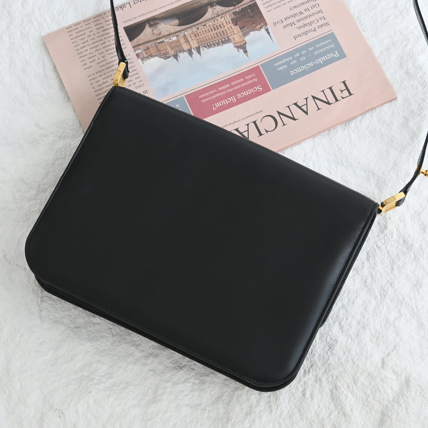 Old Gucci Flap Box CalfSkin Shoulder Bag