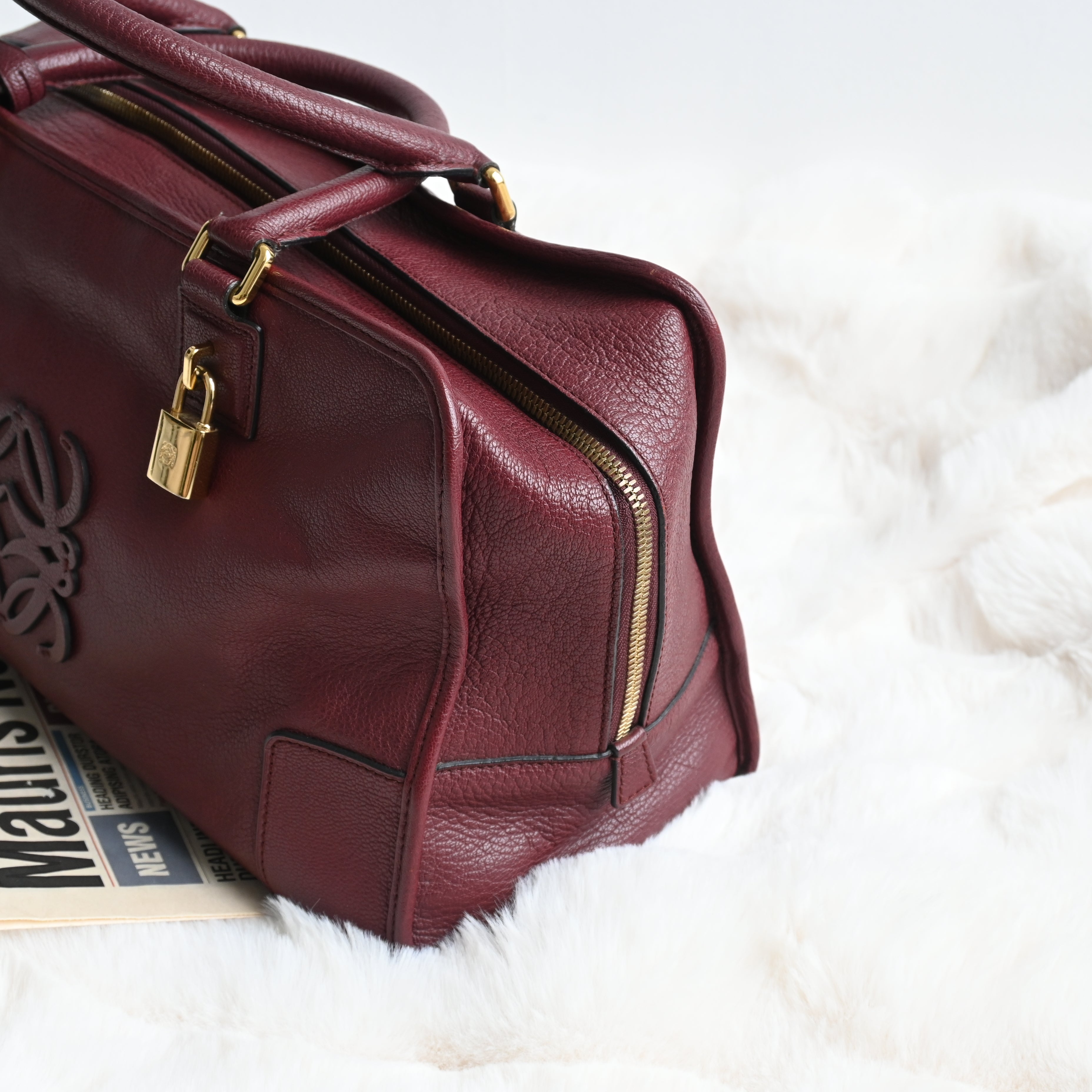 Loewe Amazona 34 - Leluxe Vintage Sdn. Bhd.