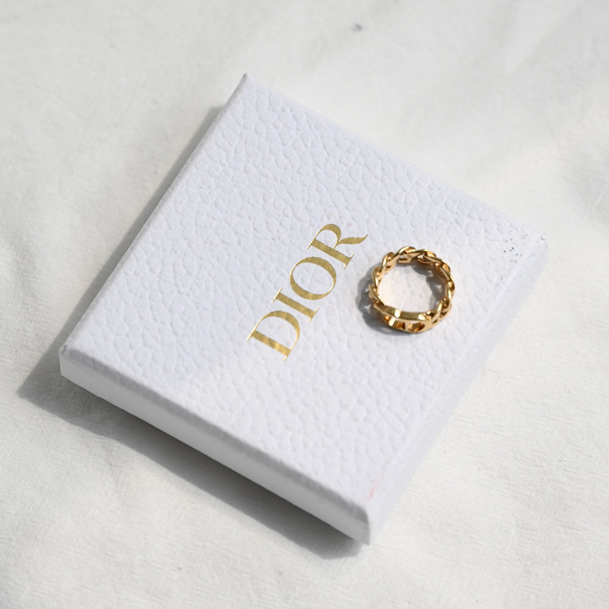 Dior Danseuse Etoile Ring Gold - Leluxe Vintage Sdn. Bhd.