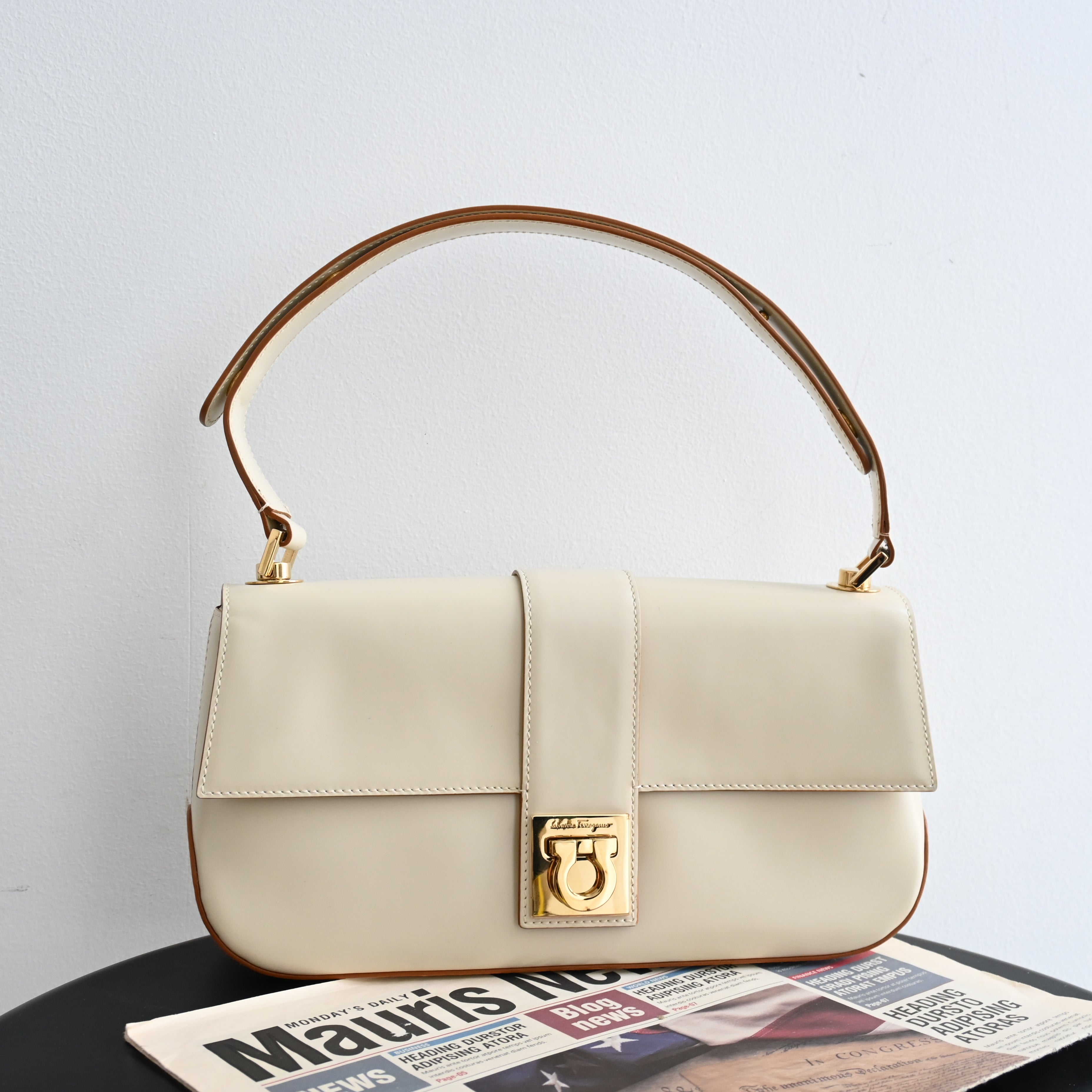 Salvatore Ferragamo Gancini Shoulder Bag - Leluxe Vintage Sdn. Bhd.