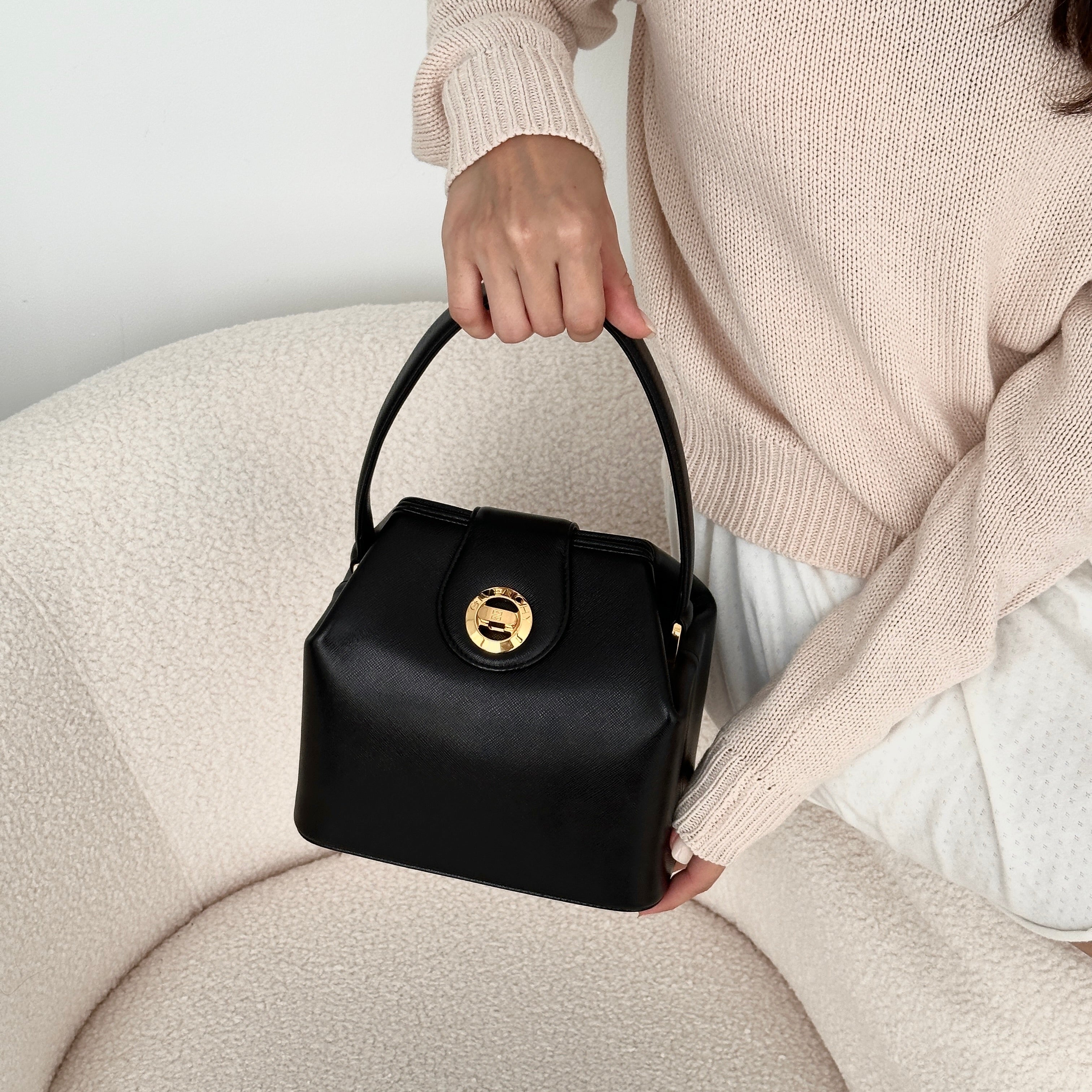 Givenchy Turnlock Buckle Milk Box – Leluxe Vintage Sdn. Bhd.