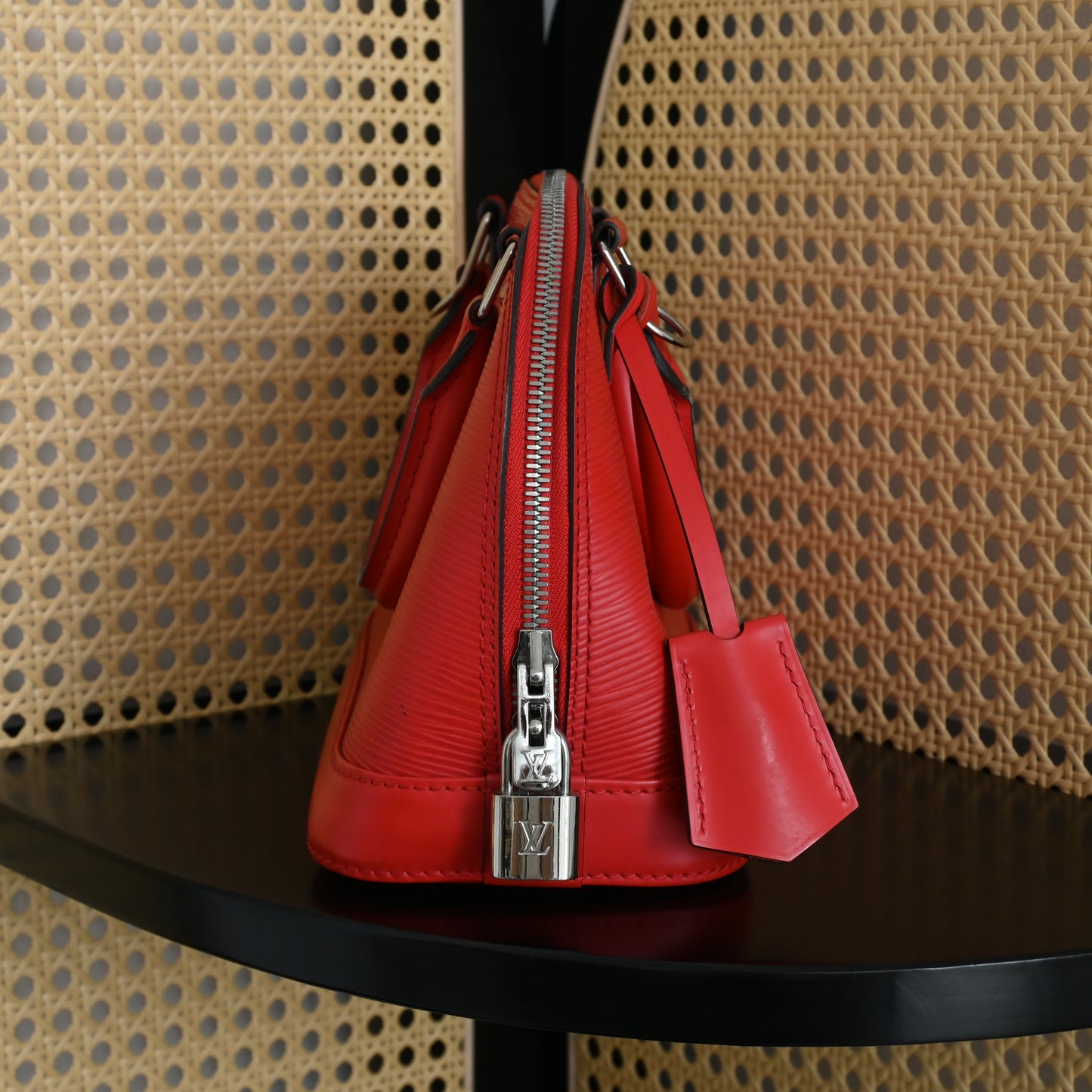 Louis Vuitton Alma BB in Epi