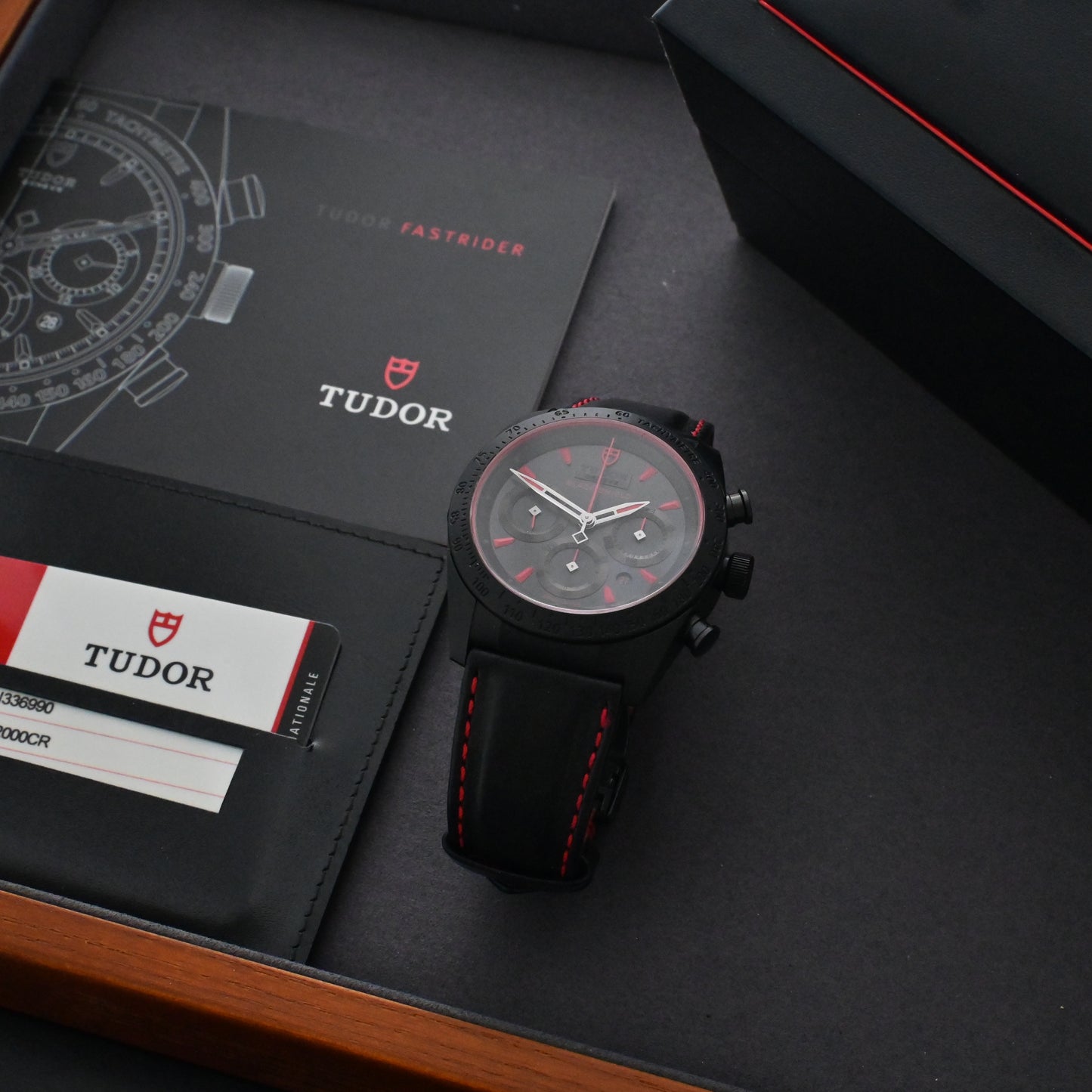 Tudor Fastrider Black Shield ref. 42000CR