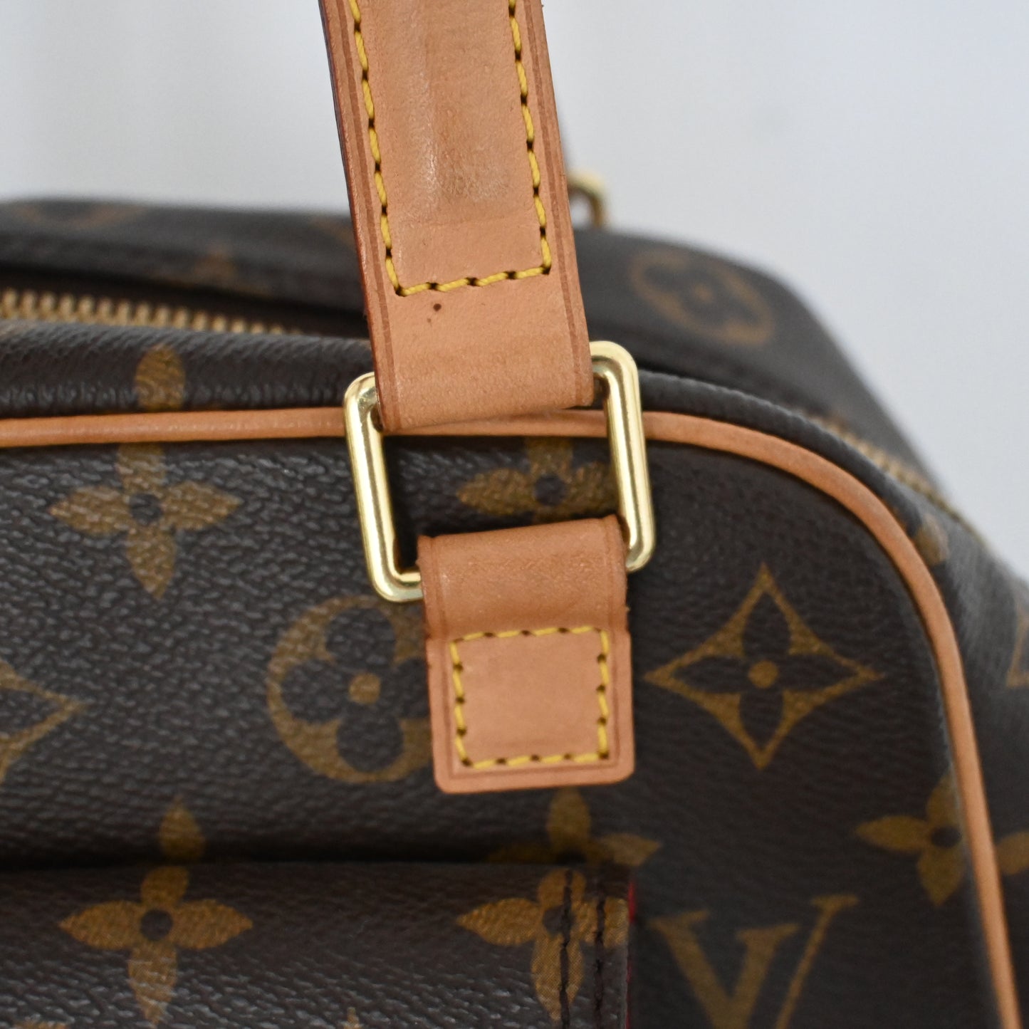 Louis Vuitton Excentri Cite