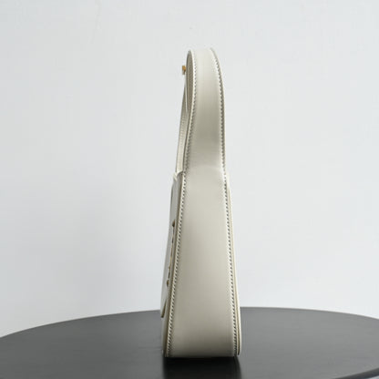 YSL Le  5 A 7 Shoulder Bag