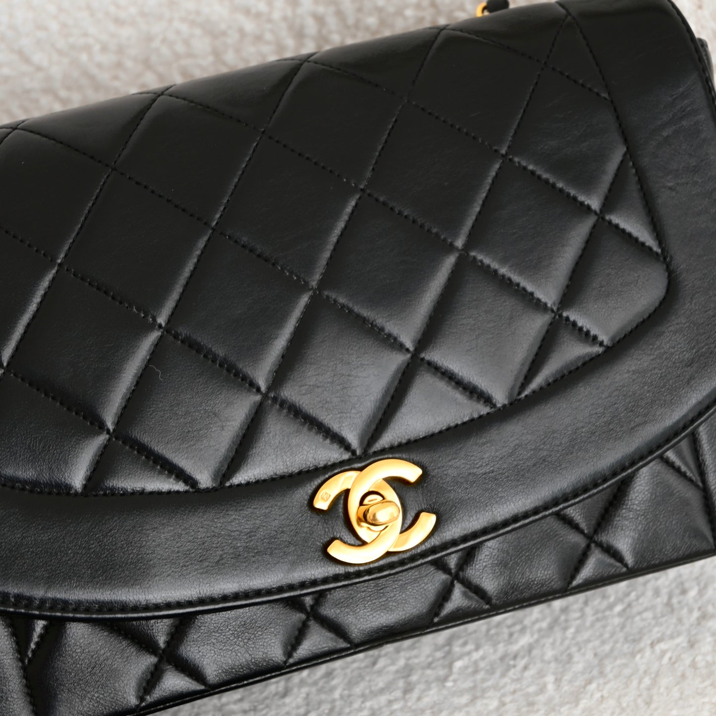 Chanel Diana Flap Medium Black Lambskin
