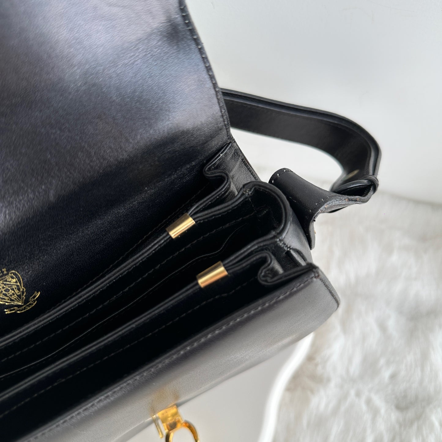 Old Gucci Saddle Shoulder Bag