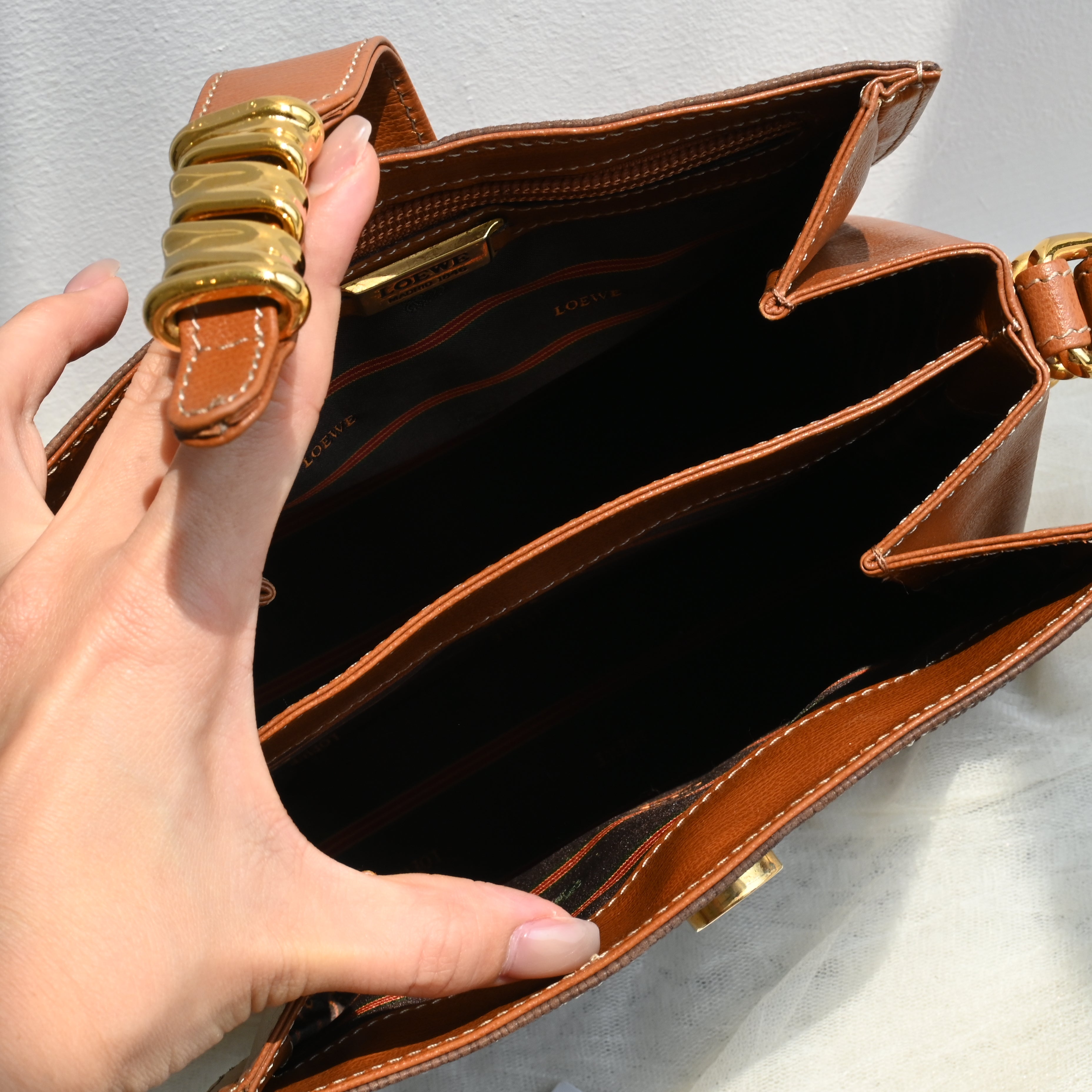 Loewe Velasquez Twist Crossbody Bag - Leluxe Vintage Sdn. Bhd.