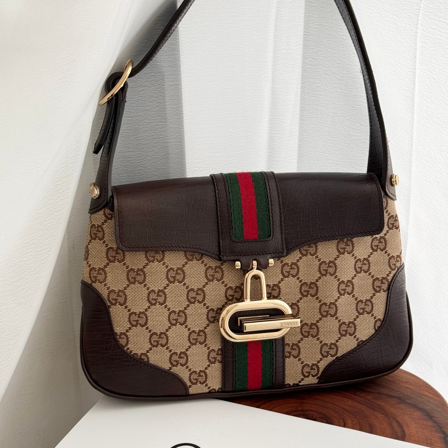 Gucci Jackie Sherry Line