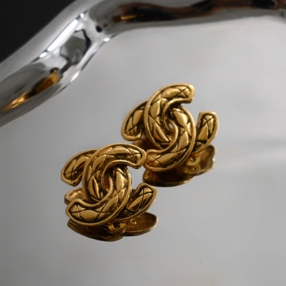 Chanel Coco Mark Matelasse Earclip