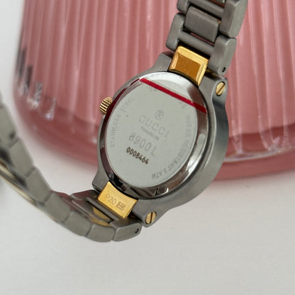 Gucci Watch 8900L Date