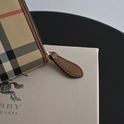 Burberry Horseferry Check Long Wallet