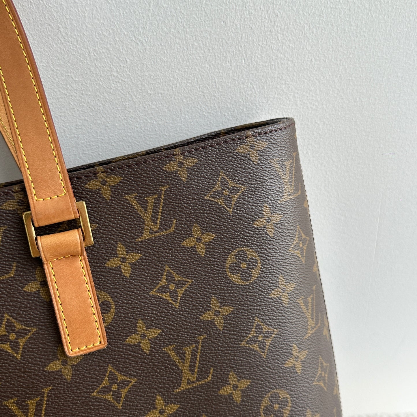 Louis Vuitton Monogram Luco