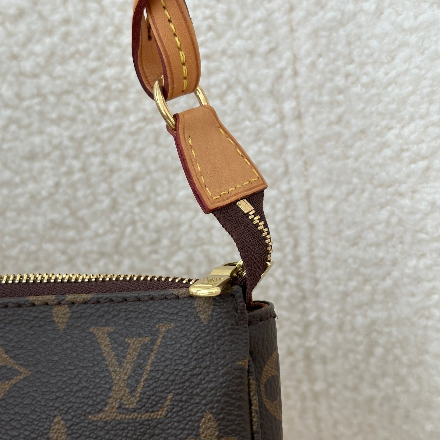 Louis Vuitton Monogram Pochette