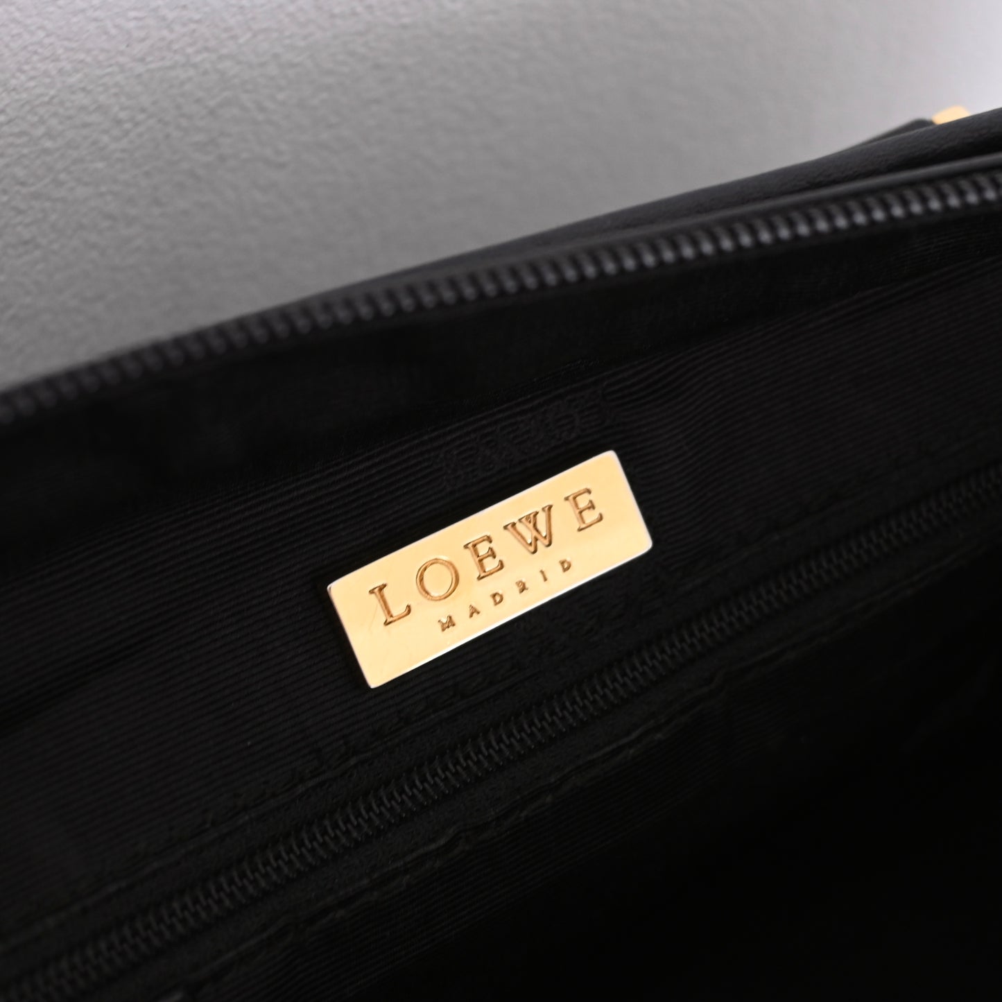 Loewe Amazona 27 Black Nappa Calfskin