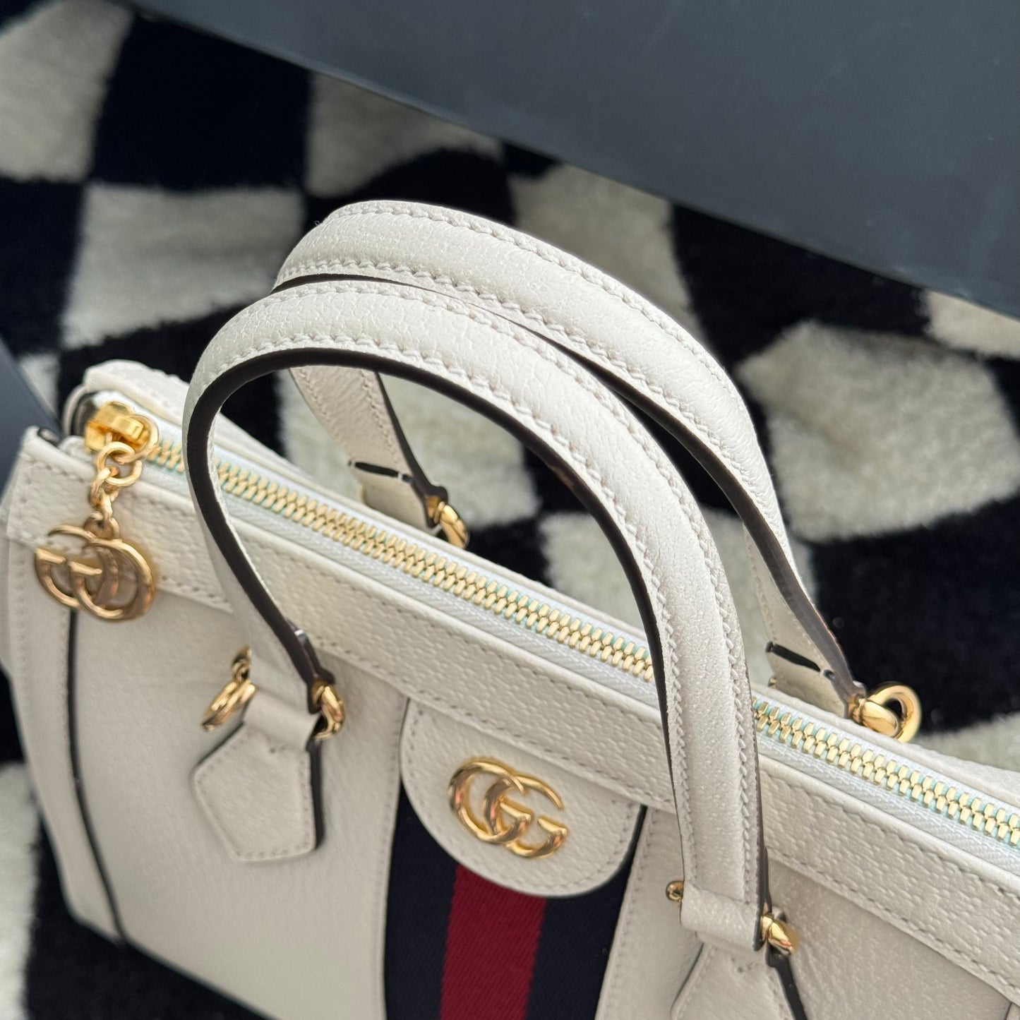 Gucci Small Ophidia Tote