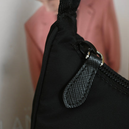 Prada Re-edition 2000 Hobo