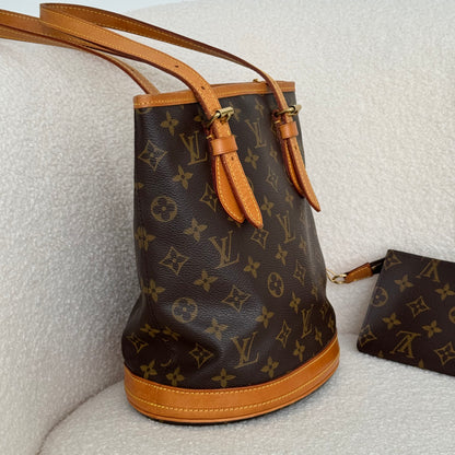 Louis Vuitton Bucket PM