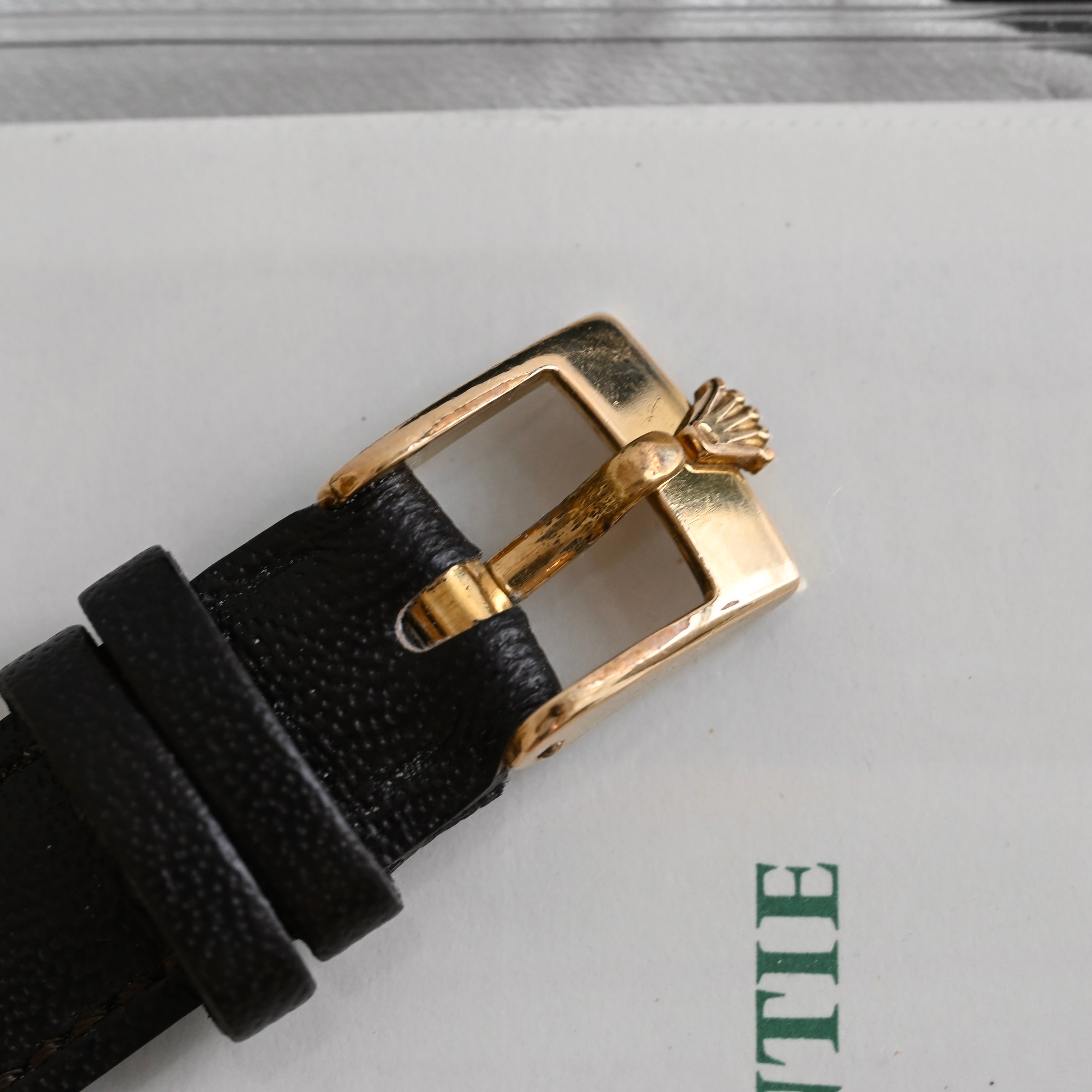 Rolex Cellini 4081 18K Yellow Gold - Leluxe Vintage Sdn. Bhd.