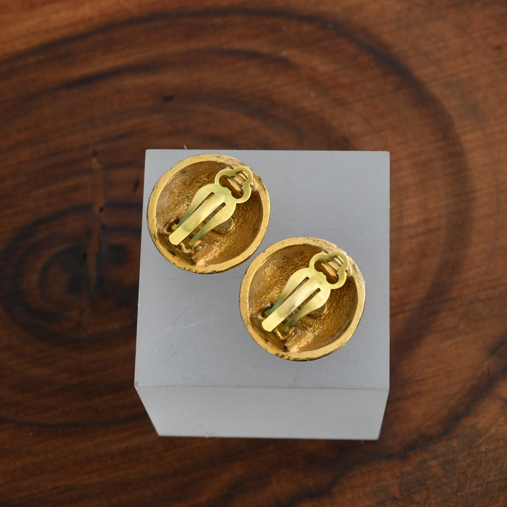 Vintage Chanel Textured Button Earclips Earrings 95A - Leluxe Vintage Sdn. Bhd.