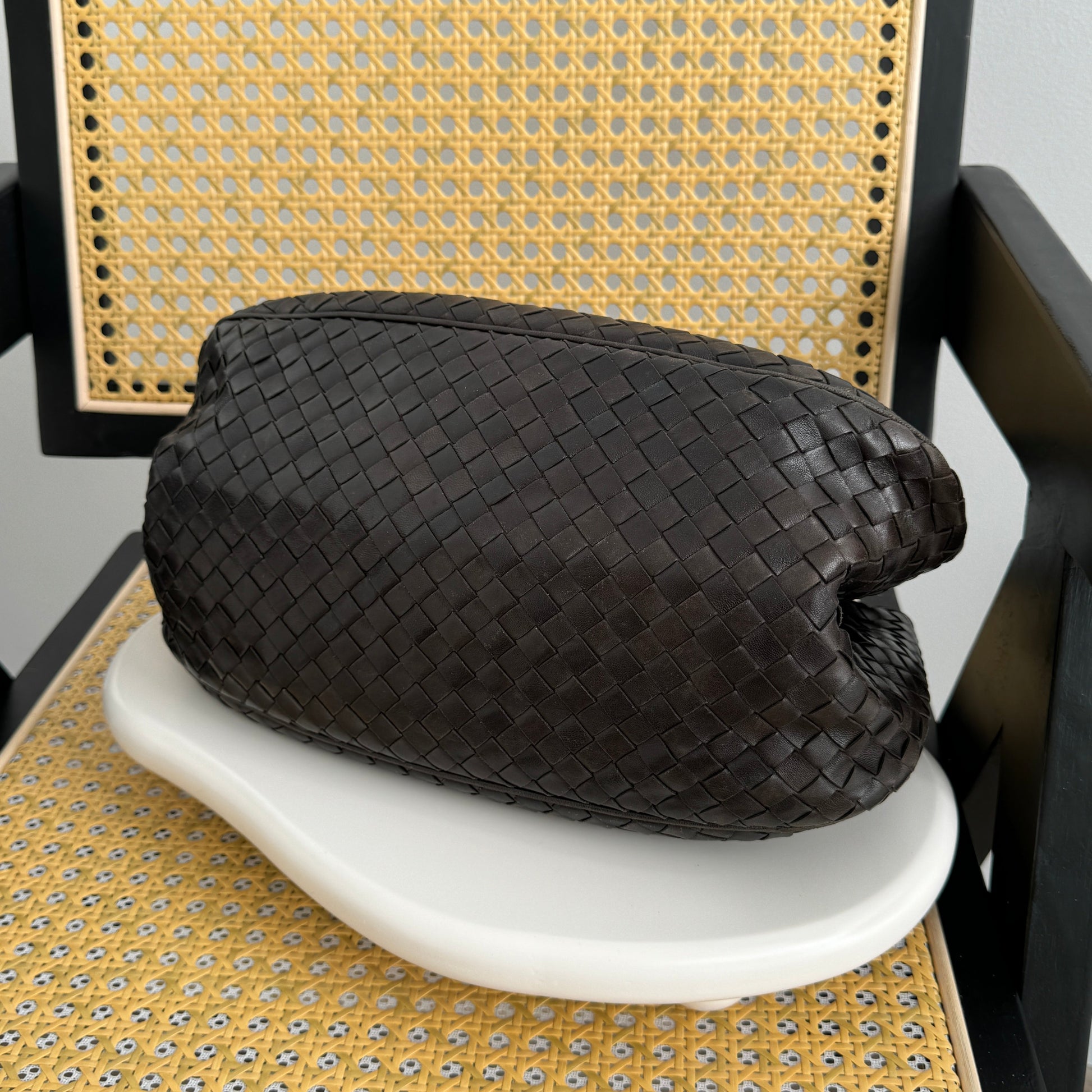 Bottega Veneta Intrecciato Leather Tote Bag - Leluxe Vintage Sdn. Bhd.