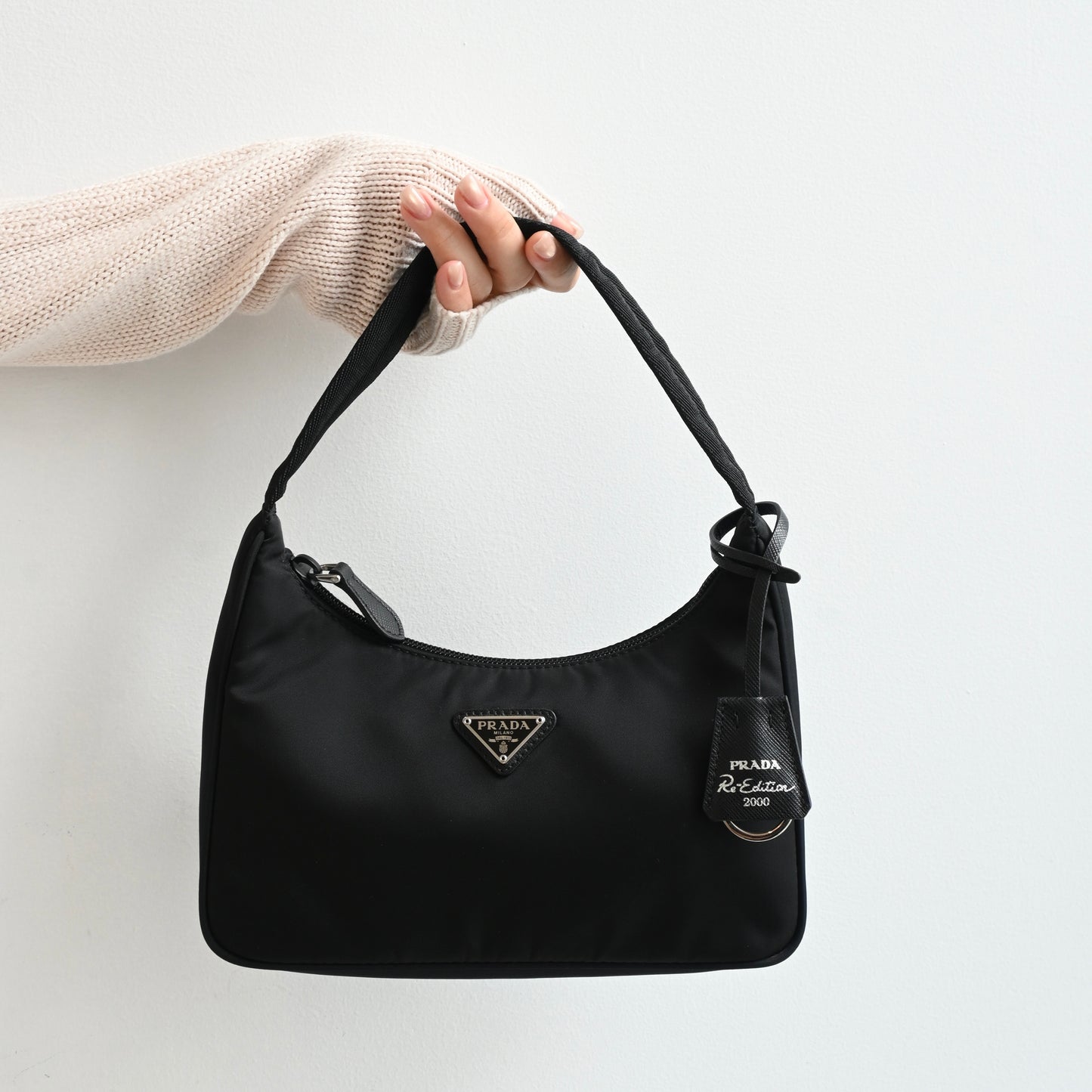 Prada Re-edition 2000 Hobo