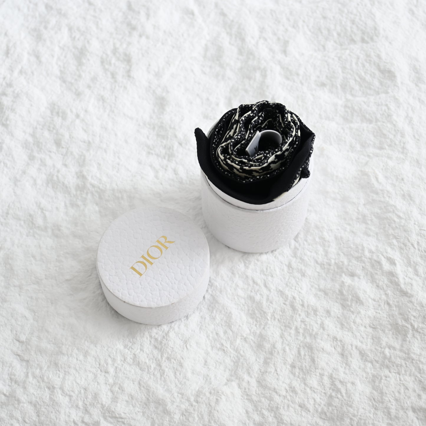 Dior 30 Montaigne Mitzah Silk Twilly