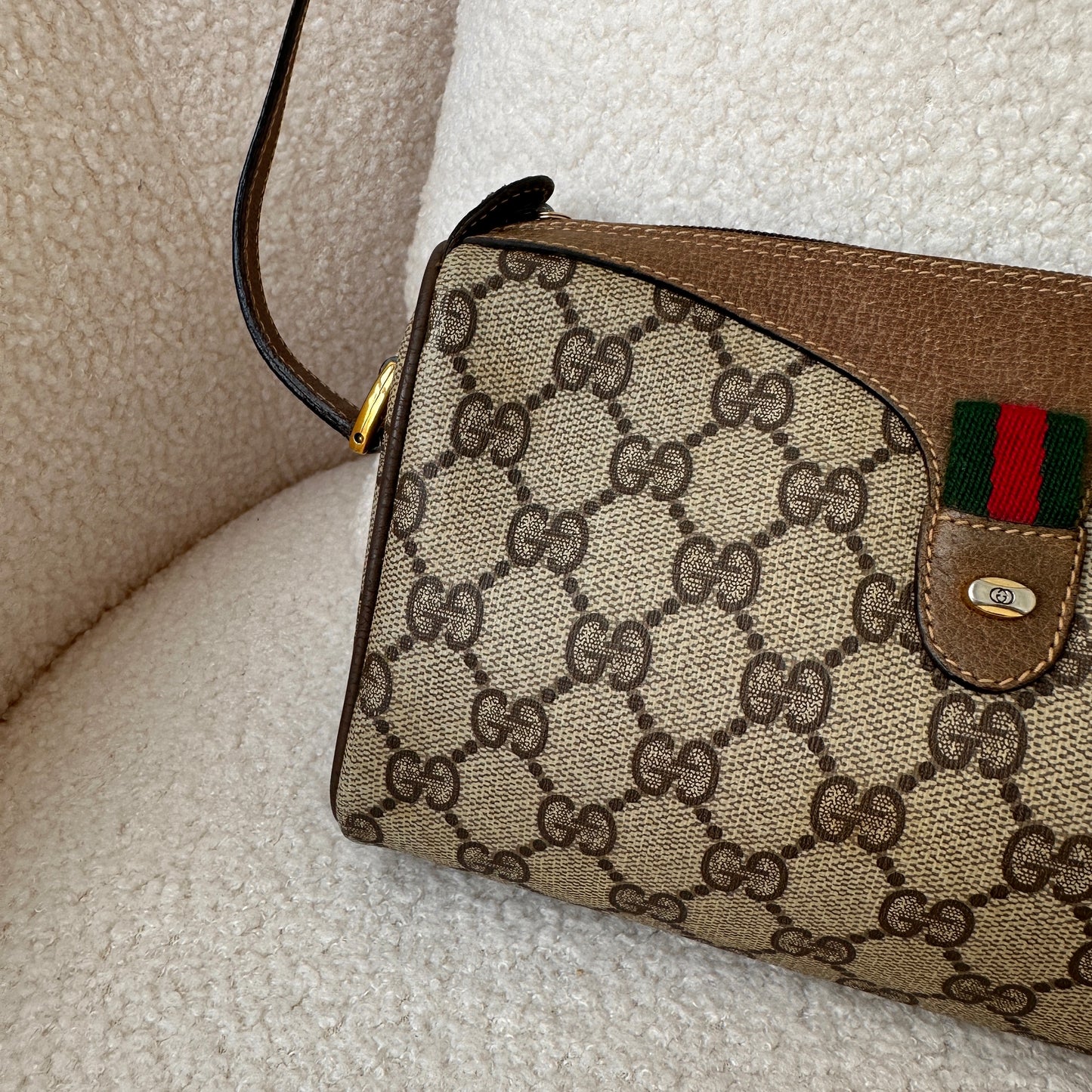 Gucci Sherry Line Crossbody Bag