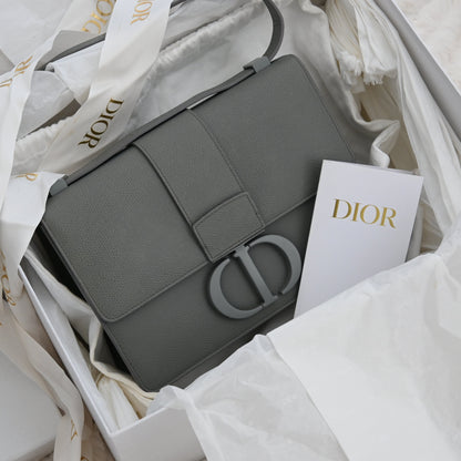 Christian Dior Montaigne 30 Ultra Matte Gray