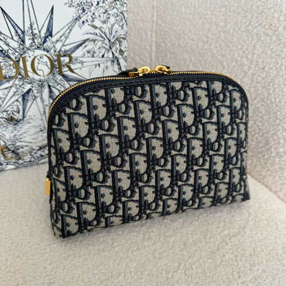 Dior 30 Montaigne Pouch