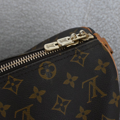 Louis Vuitton Keepall 45 with strap