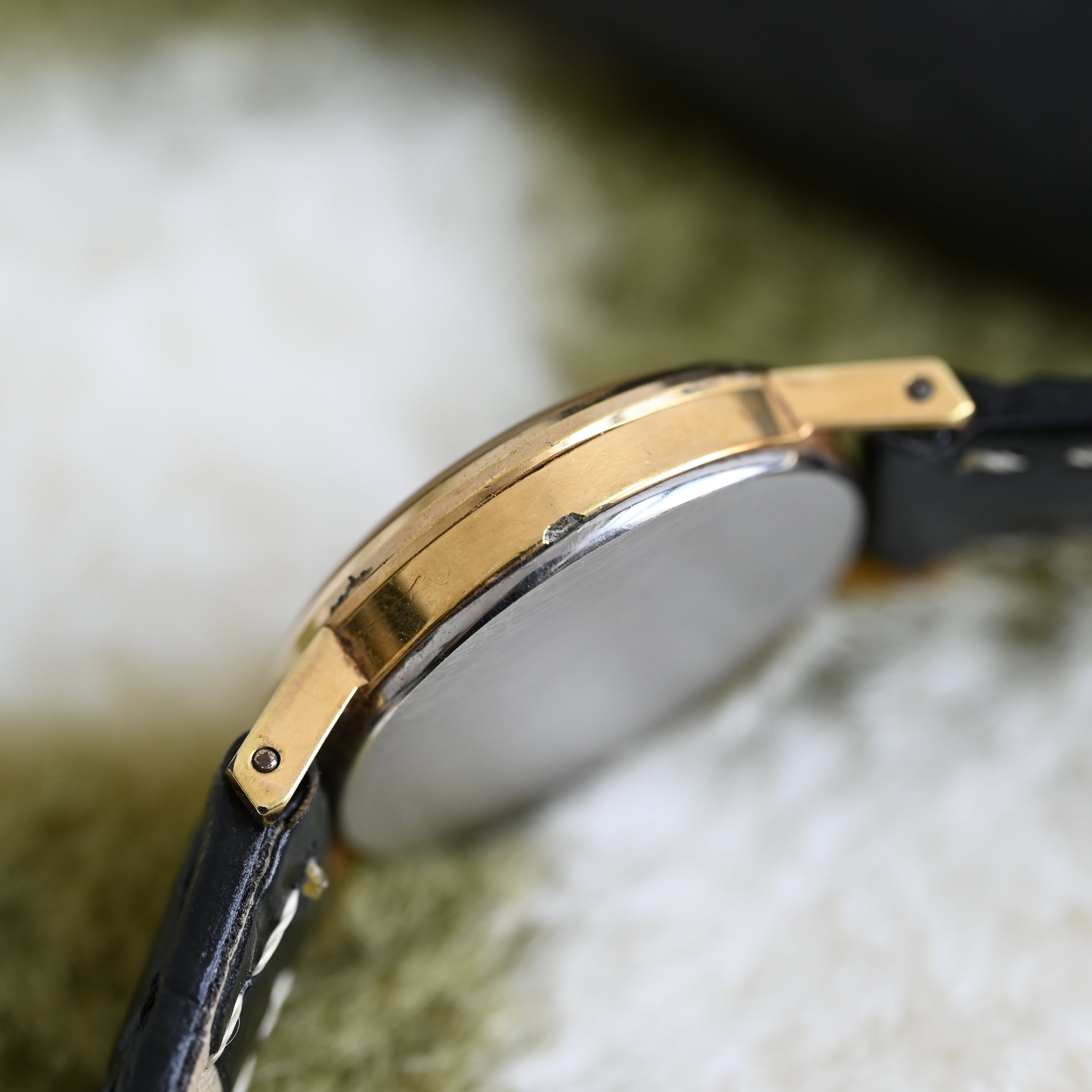 Omega Geneve Ref.511.213  Cal.620 - Leluxe Vintage Sdn. Bhd.