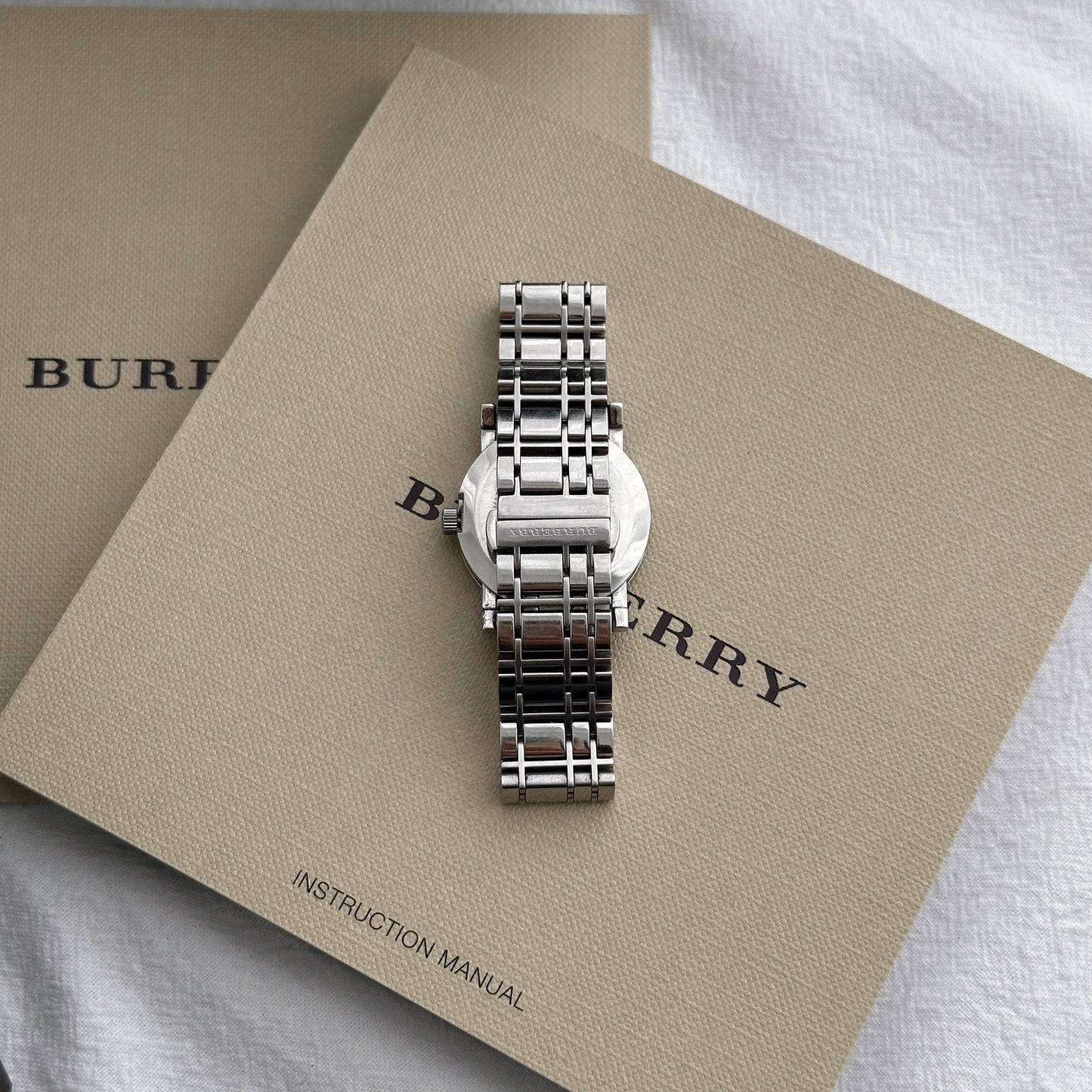 Burberry Heritage BU1370