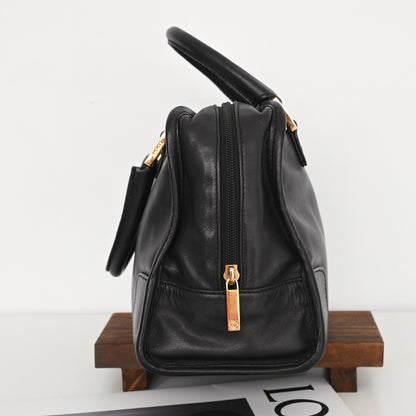 Loewe Amazona 27 Black Nappa Calfskin