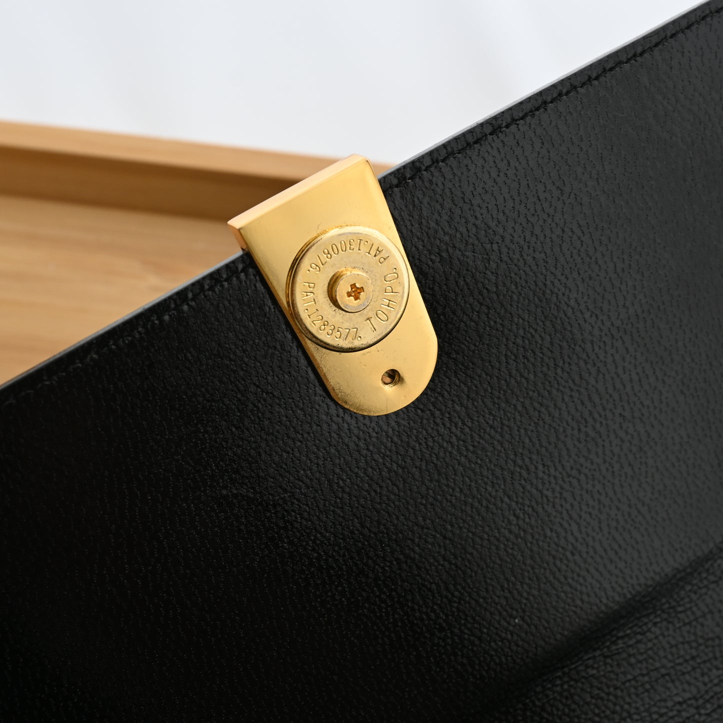 Vintage YSL Embossed Lizard Leather Shoulder Bag