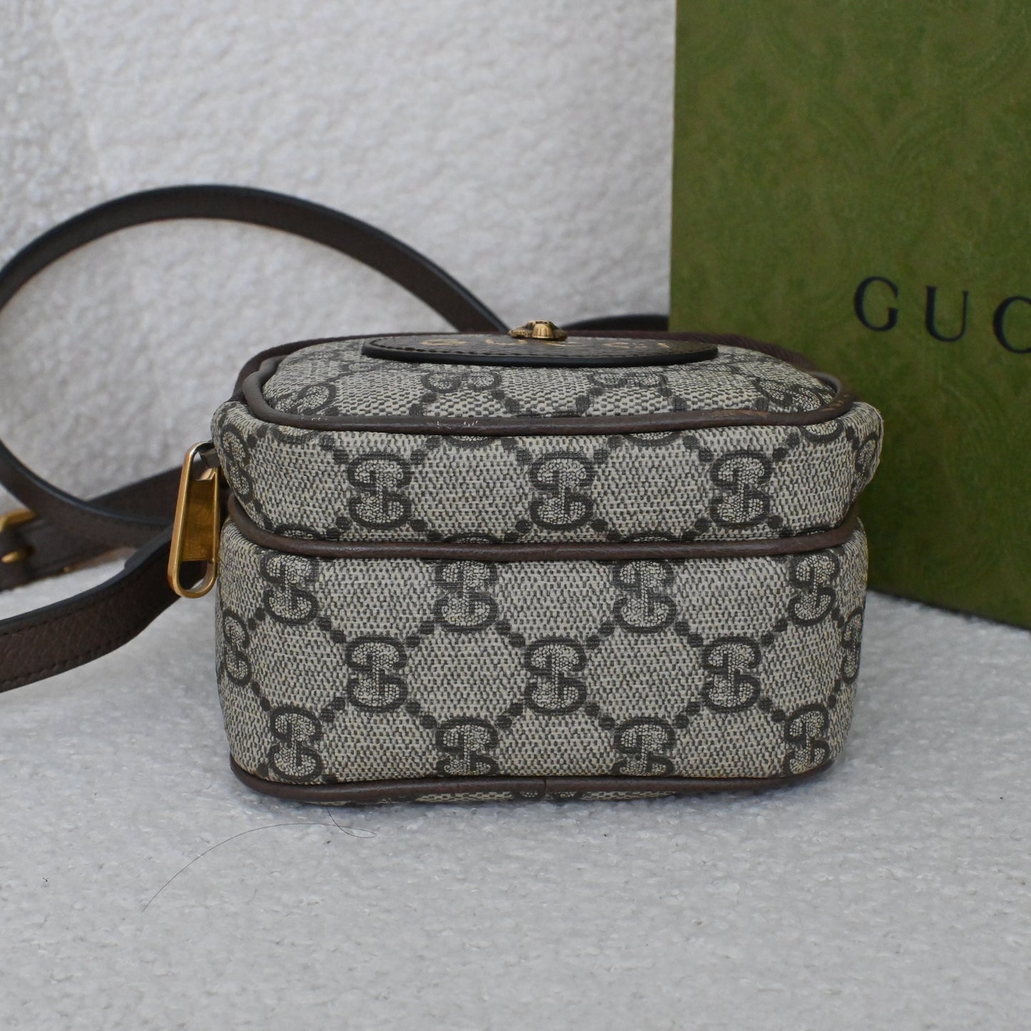 Gucci Neo Vintage Top Handle Crossbody Bag