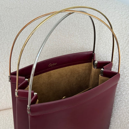 Trinity de Cartier Handbag in Bordeaux